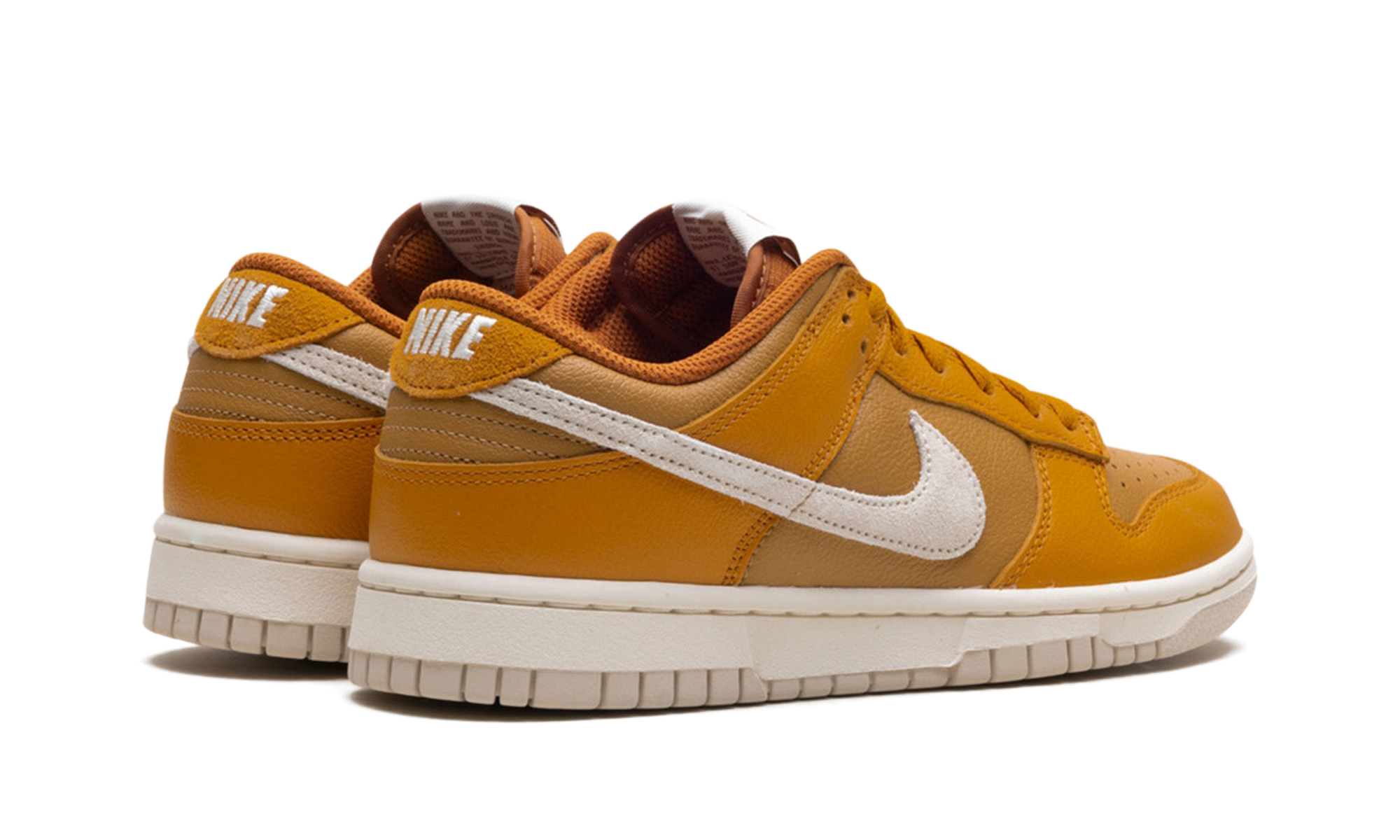 Dunk Low "Monarch" HJ9121 815