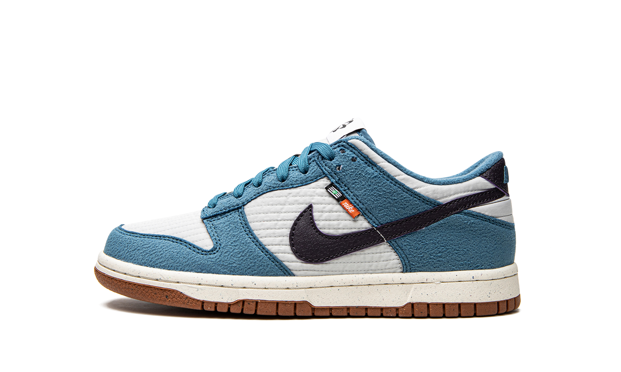 Dunk Low SE (GS) "Toasty" DC9561 400