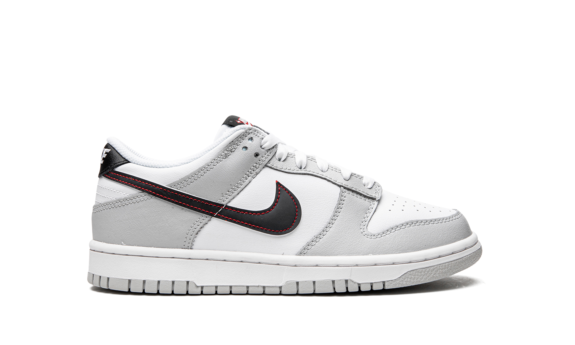 Dunk Low GS "Lucky" DQ0380 001
