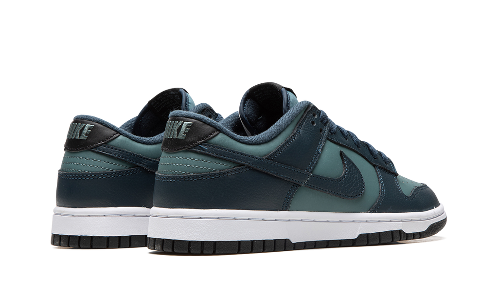 Dunk Low PRM "Armory Navy" DR9705 300