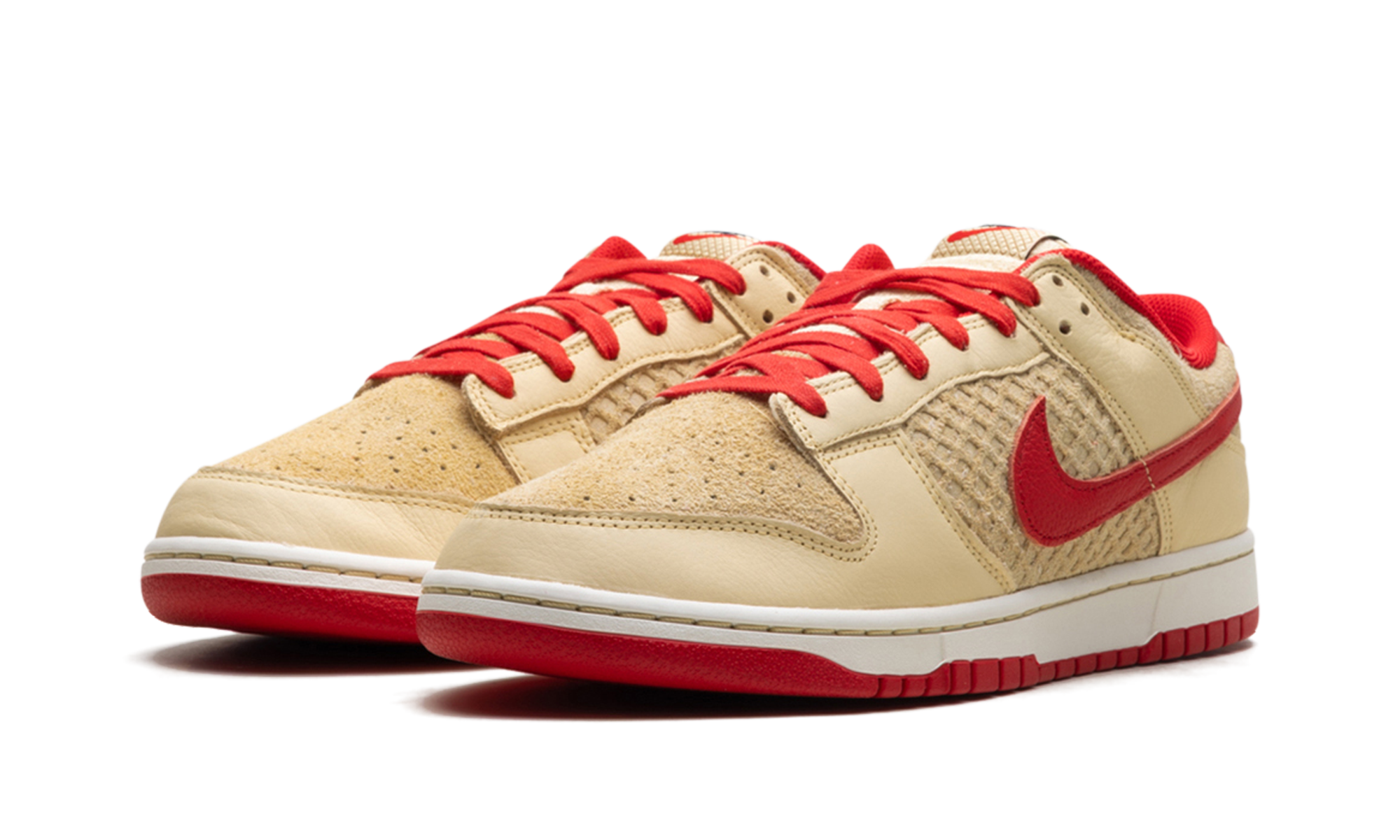 Dunk Low "STRAWBERRY WAFFLE" HJ9100 294