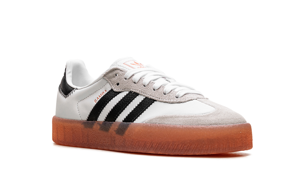 Sambae WMNS "White Black Semi Coral" JI3072