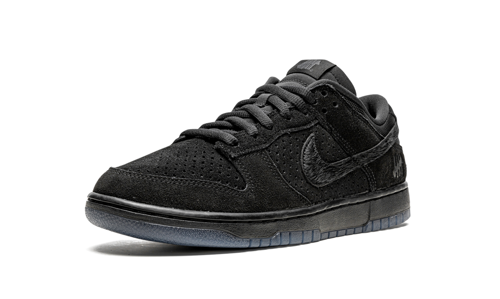 Dunk Low SP "Undefeated - Black" DO9329 001
