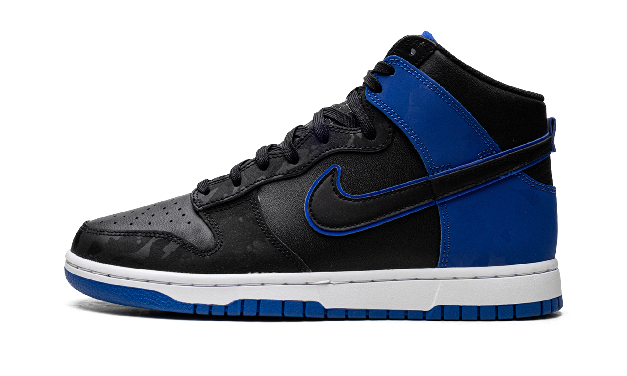 Dunk High SE "Camo Black Royal" DD3359 001