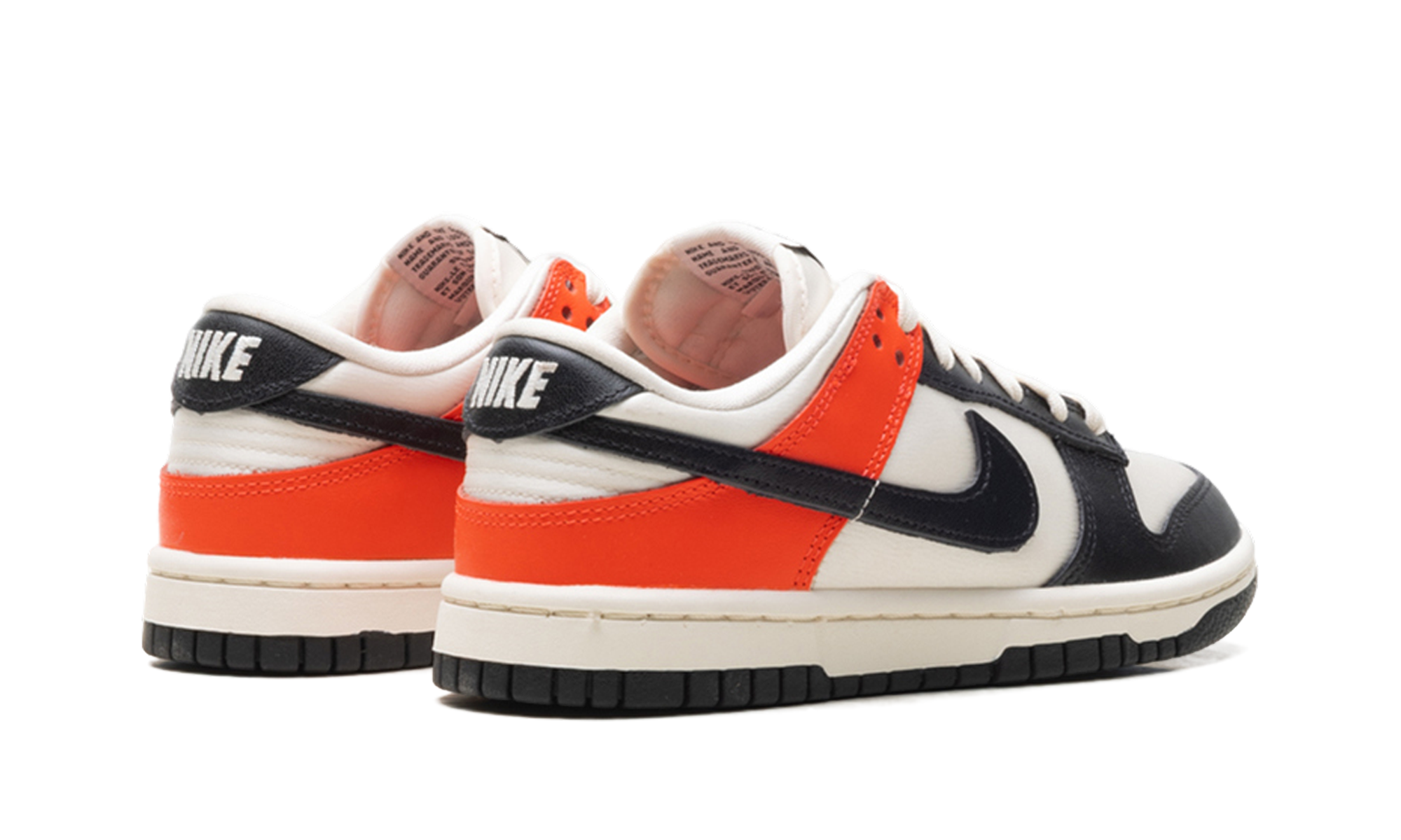 Dunk Low WMNS "Black Toe Bright Crimson" HQ3423 635