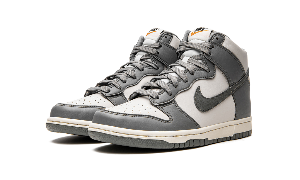 Dunk High SE (GS) "Grey/Sail" DM1028 001