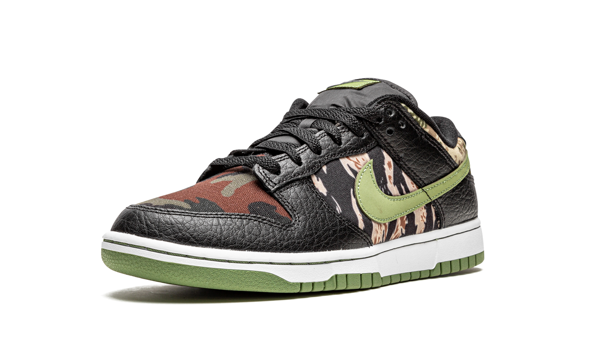 Dunk Low "Black Multi-Camo" DH0957 001