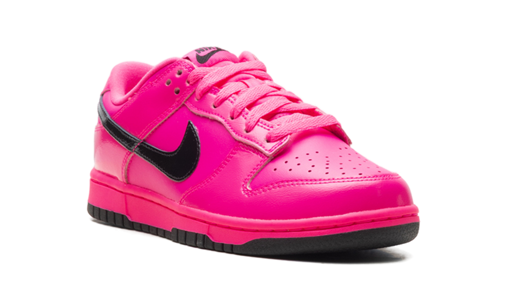 Dunk Low WMNS "Pink Blast" IV2040 600