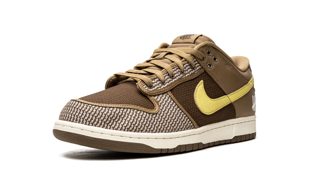 Dunk Low SP "Undefeated - Canteen" DH3061 200