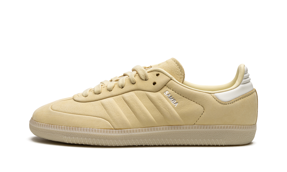 Samba "Almost Yellow" IE4955
