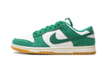 Dunk Low SE "Malachite" HQ1519 030