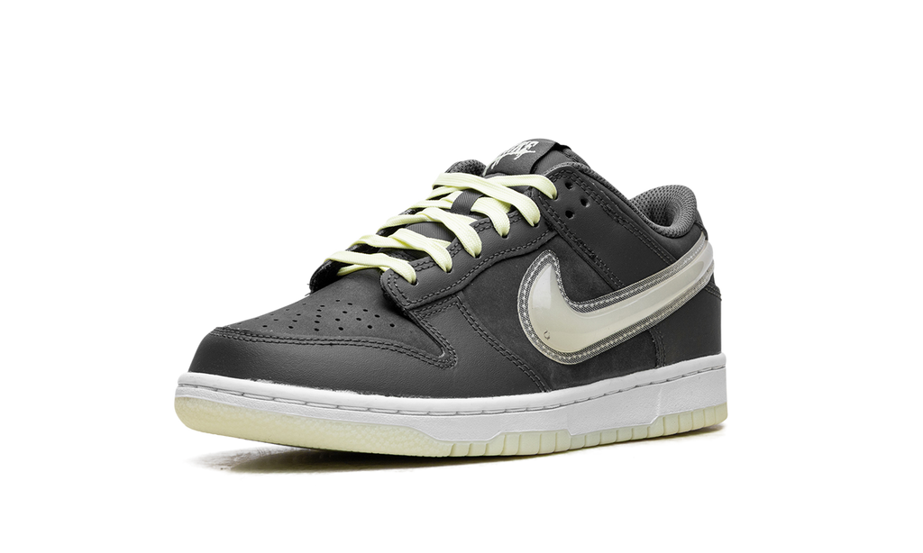 Dunk Low GS Halloween "Halloween - Glow in the Dark" HQ3569 068
