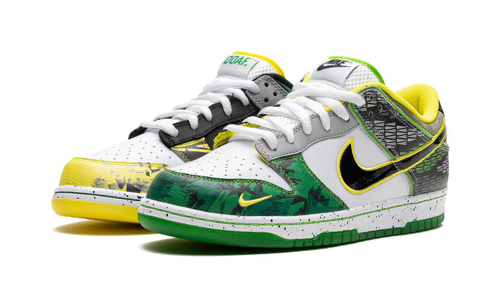 Dunk Low "What the Duck Away University of Oregon PE" HV1454 100