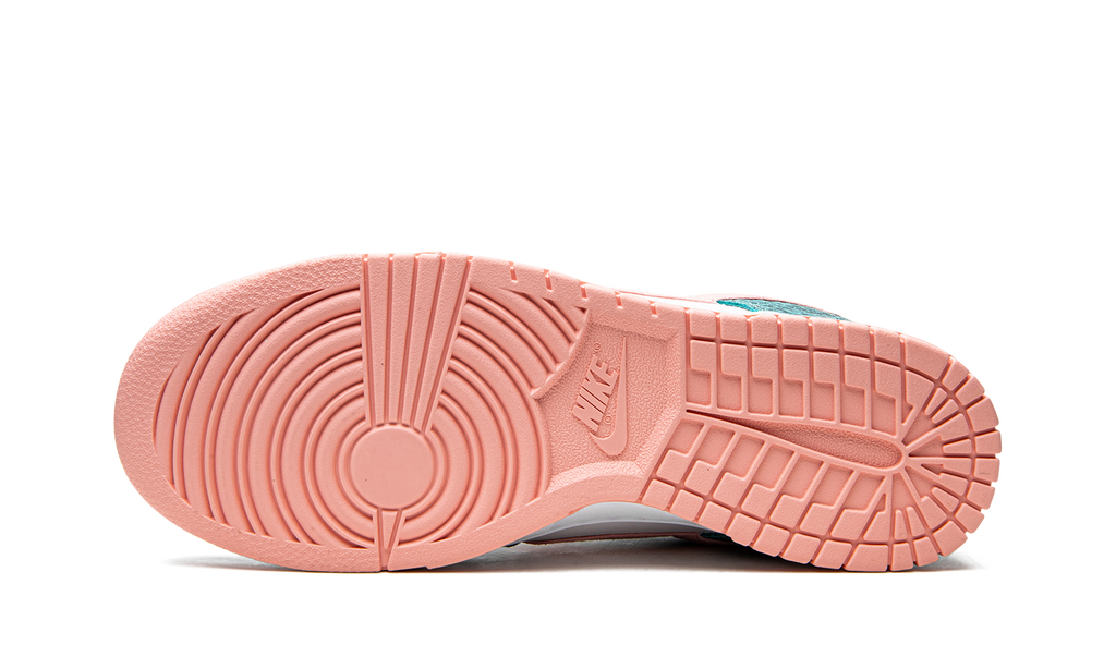 Dunk Low "Snakeskin Washed Teal Bleached Coral" DR8577 300