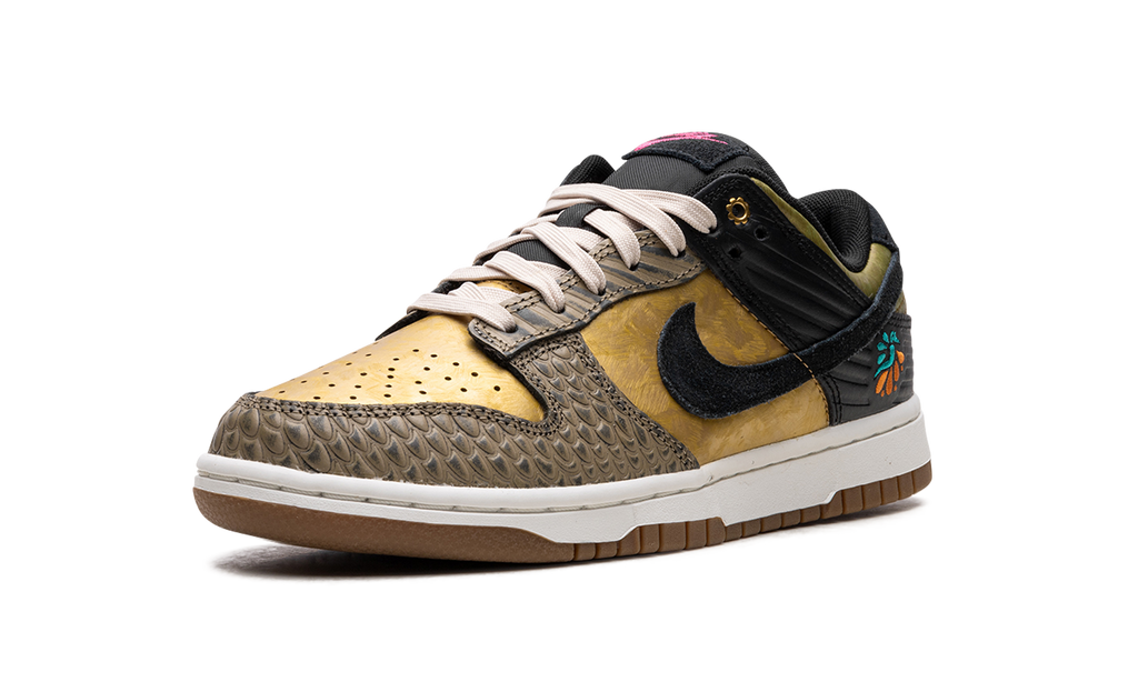 DUNK LOW WMNS "Dia De Los Muertos" FQ8148 010