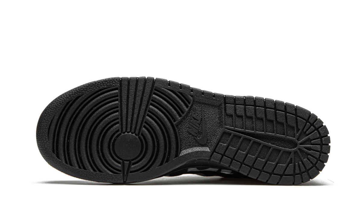 DUNK LOW WMNS "Comme des Garçons - Monogram Print" CZ2675 001