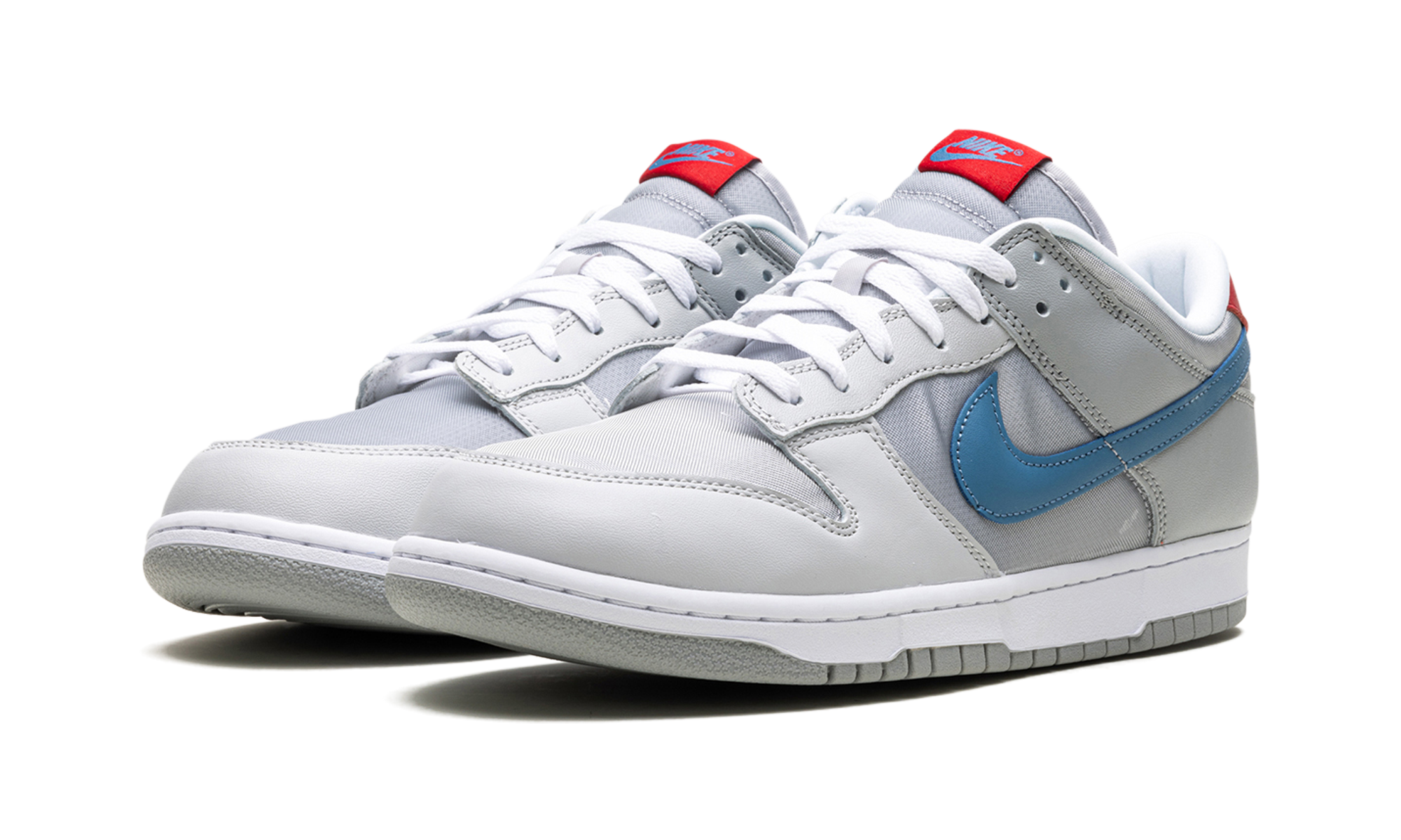 Dunk low "Silver Surfer" HF0391 001