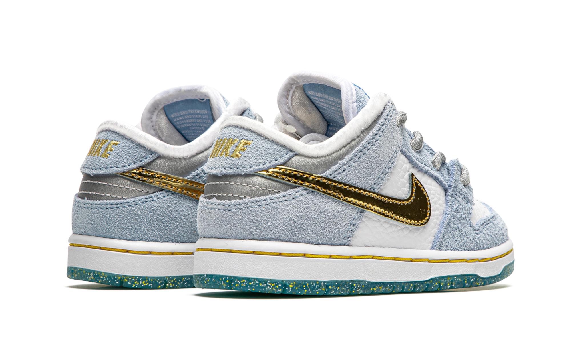 SB Dunk Low Pro QS (TD) "Sean Cliver - Holiday Special" DJ2520 400