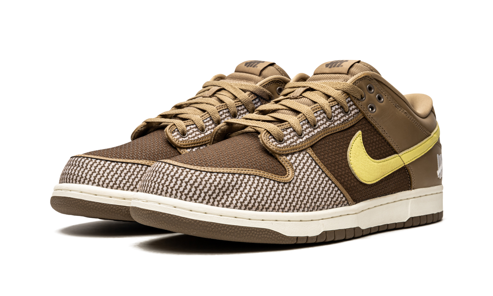 Dunk Low SP "Undefeated - Canteen" DH3061 200