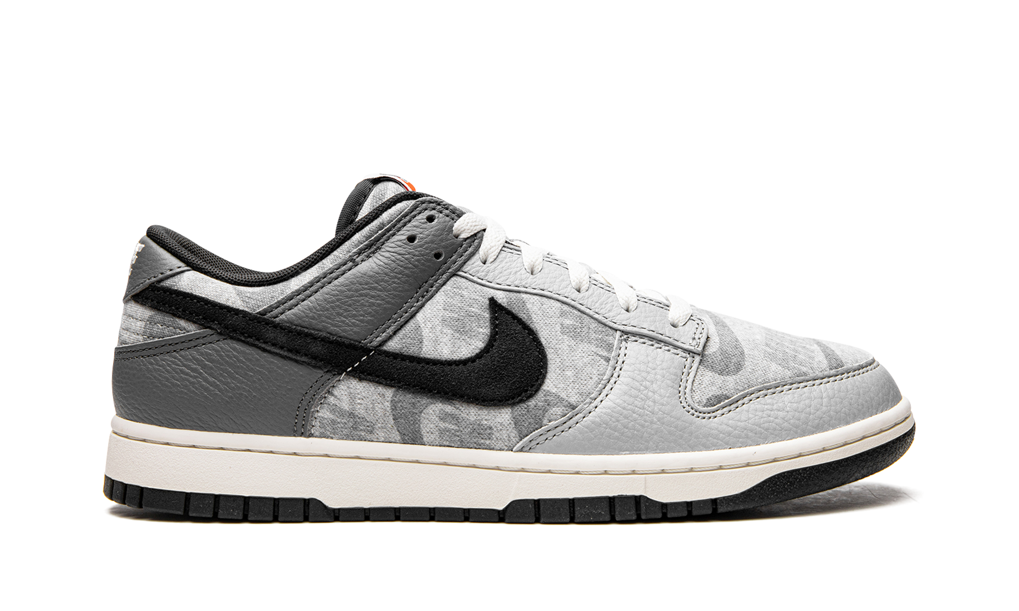 Dunk Low "Copy Paste" DQ5015 063