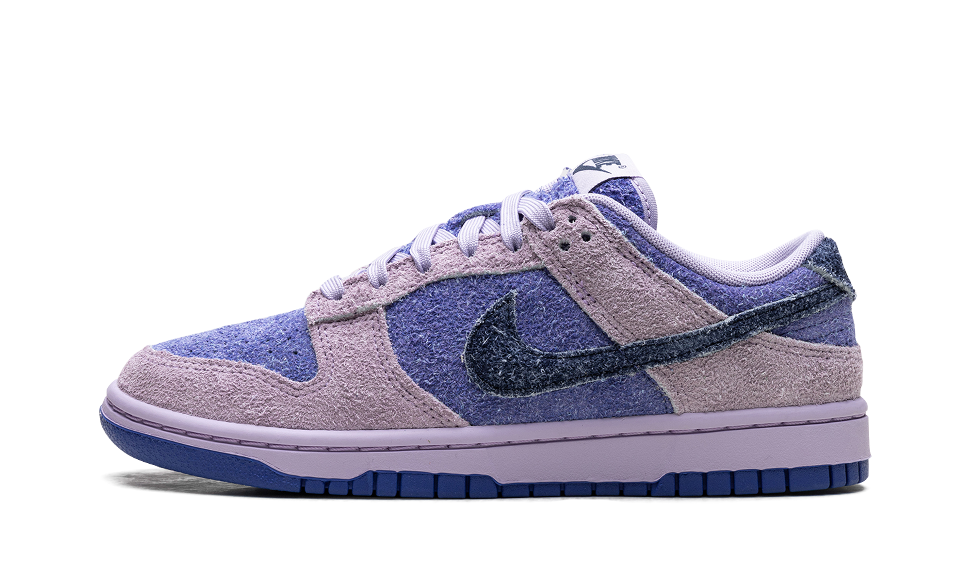 Dunk Low SE WMNS "Hydrangeas" HQ3431 515