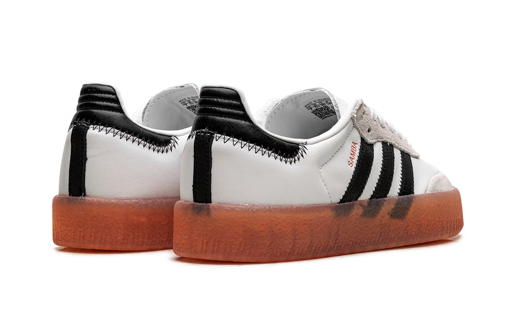 Sambae WMNS "White Black Semi Coral" JI3072