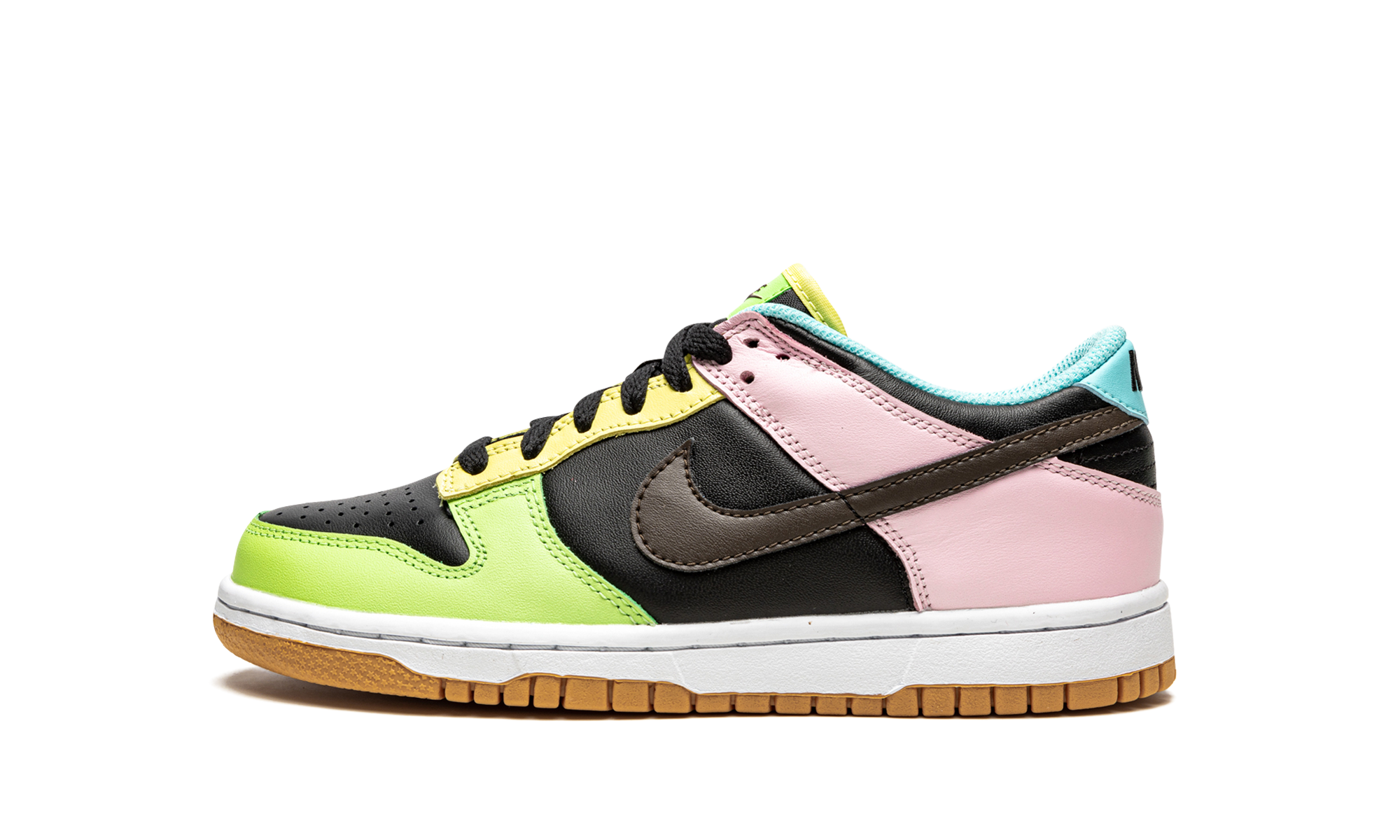 Dunk Low SE GS "Free 99" CZ2496 001