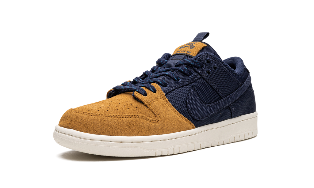 SB Dunk Low "Midnight Navy/Desert Ochre" DX6775 400