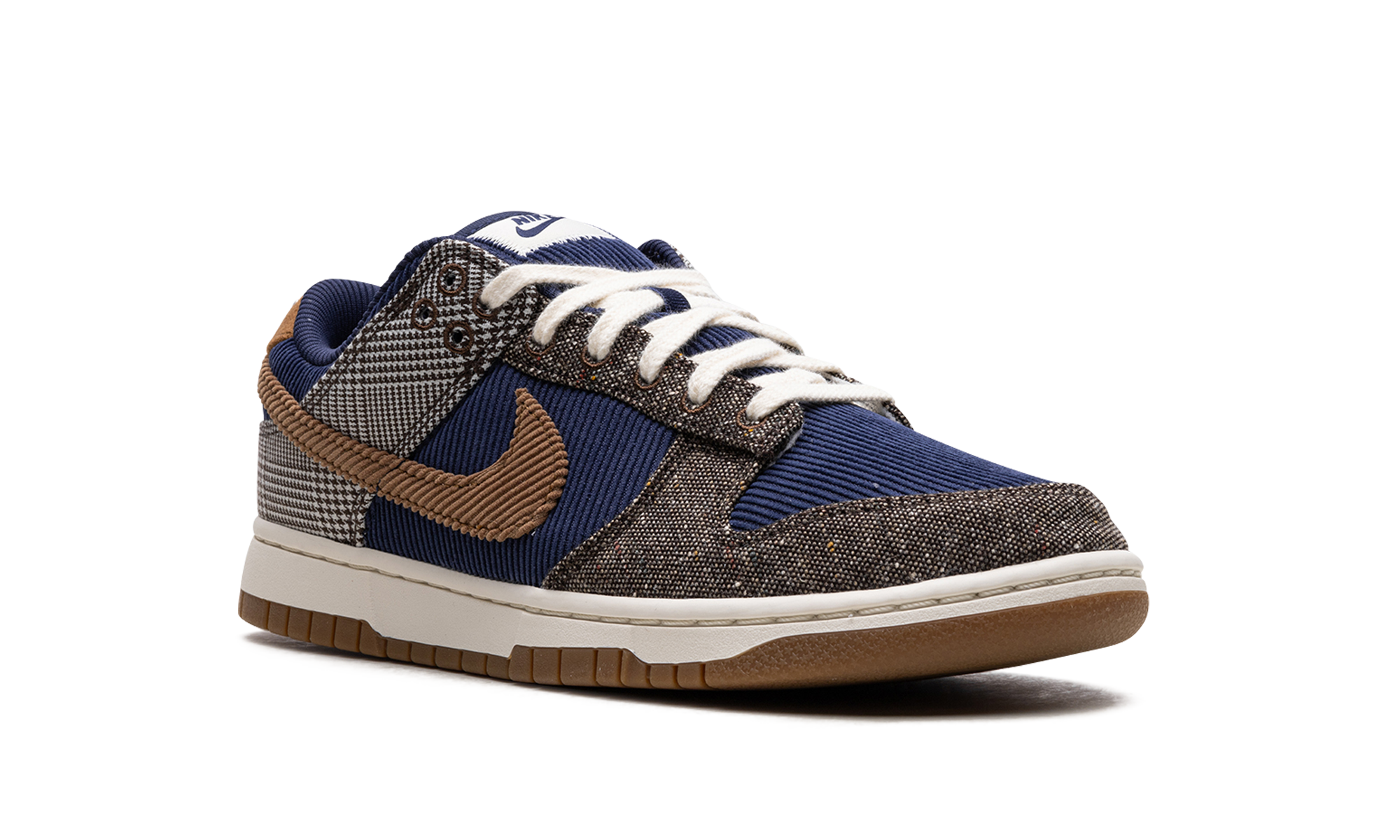 Dunk Low "Tweed Corduroy" FQ8746 410