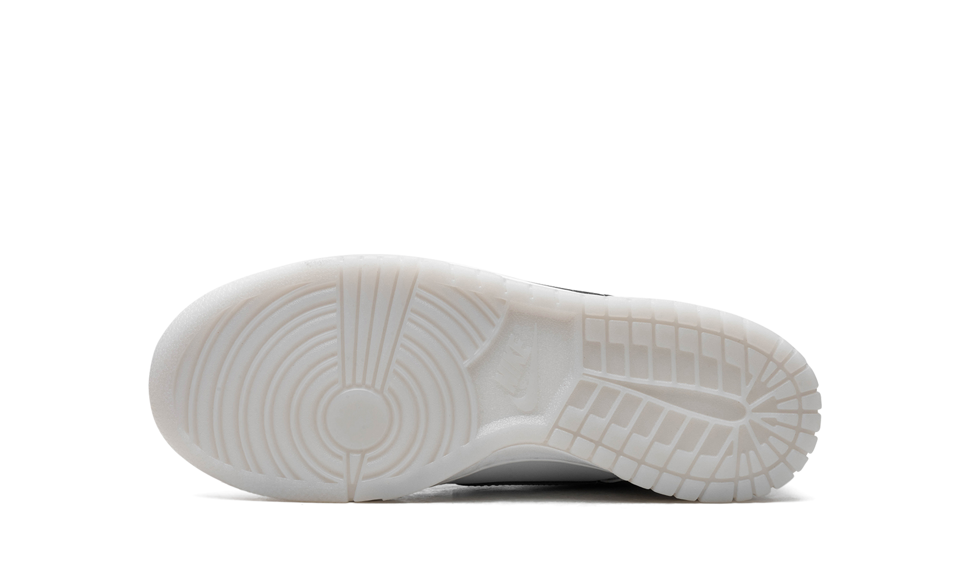 Dunk Low GS "Reflective Swoosh" FV0365 100