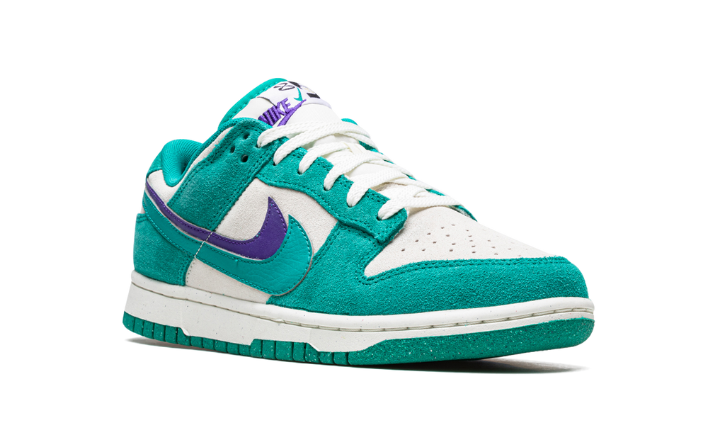 DUNK LO MNS WMNS "85" DO9457 101