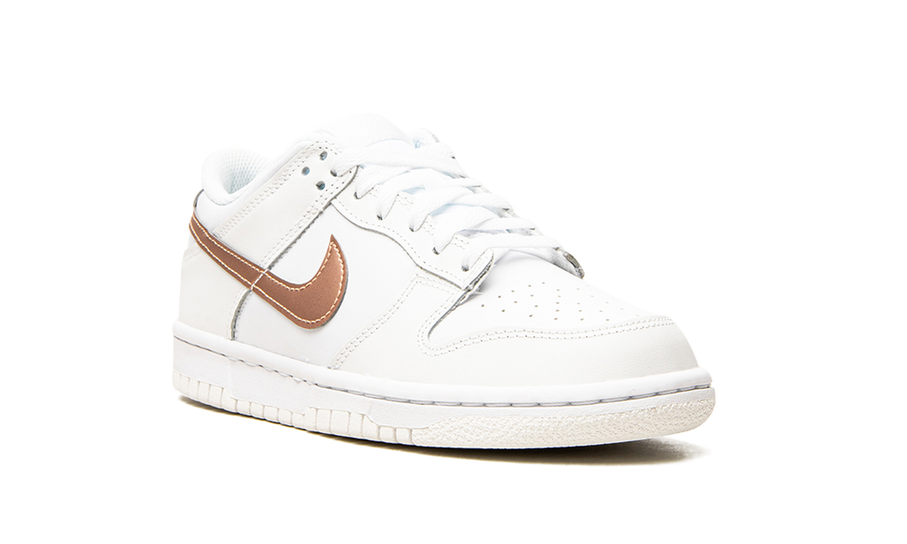 Dunk Low GS "White / Metallic Red Bronze" DH9765 100