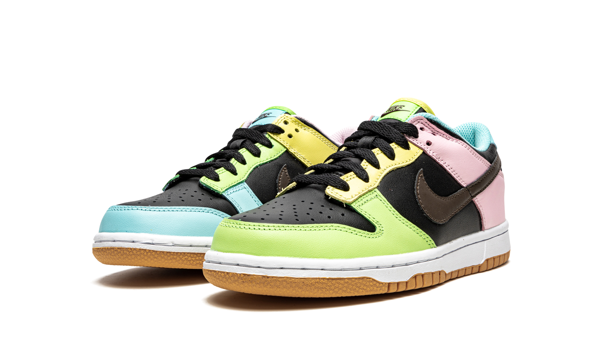 Dunk Low SE GS "Free 99" CZ2496 001
