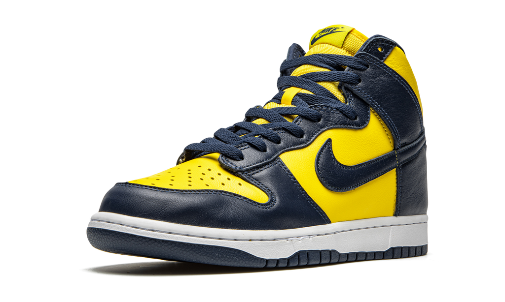 Dunk High SP "Michigan" CZ8149 700