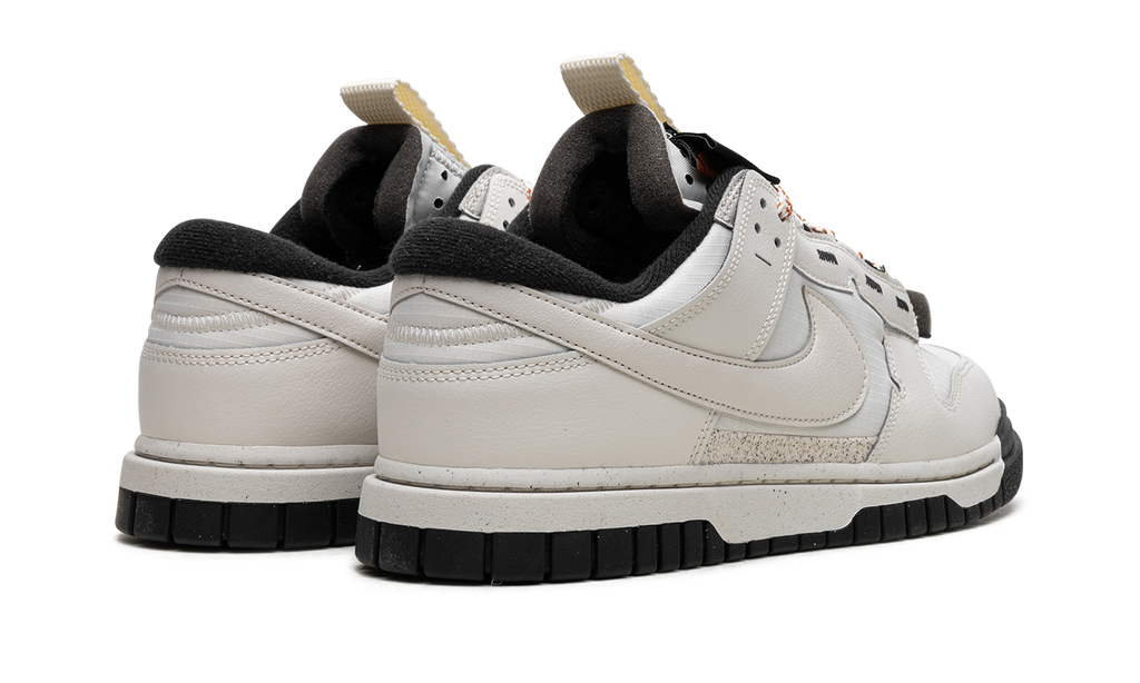 Dunk Low Remastered "Sail / Black" FB8894 002