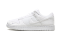 Dunk Low "Dove Street Market Triple White Velvet" DH2686 100
