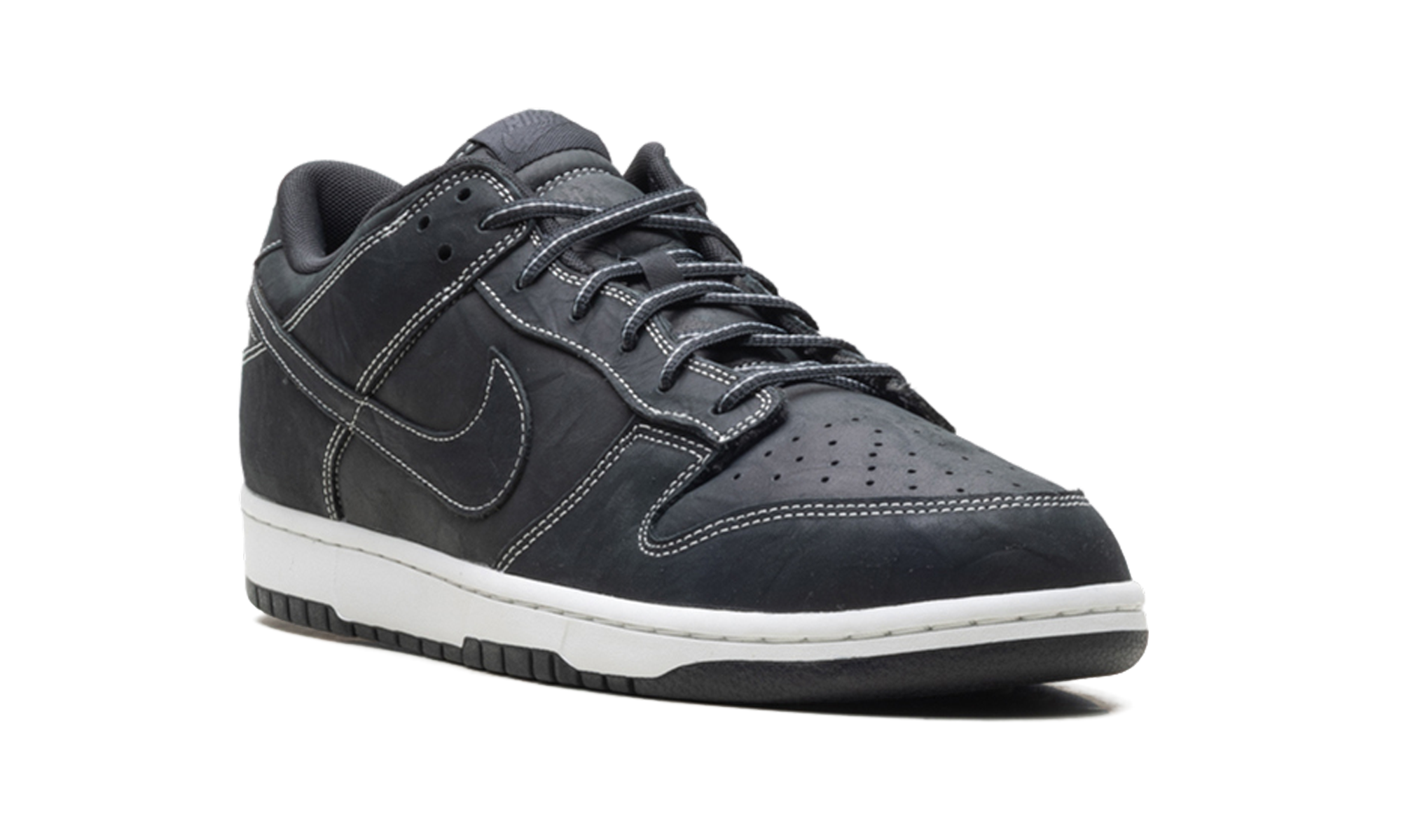 Dunk Low "Off-Noir / Summit White" IO4550 001