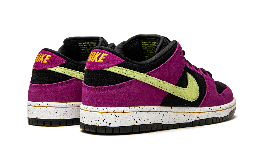 SB Dunk Low "ACG Terra Red Plum" BQ6817 501