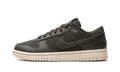 Dunk Low PRM "Sequoia" DZ2538 300