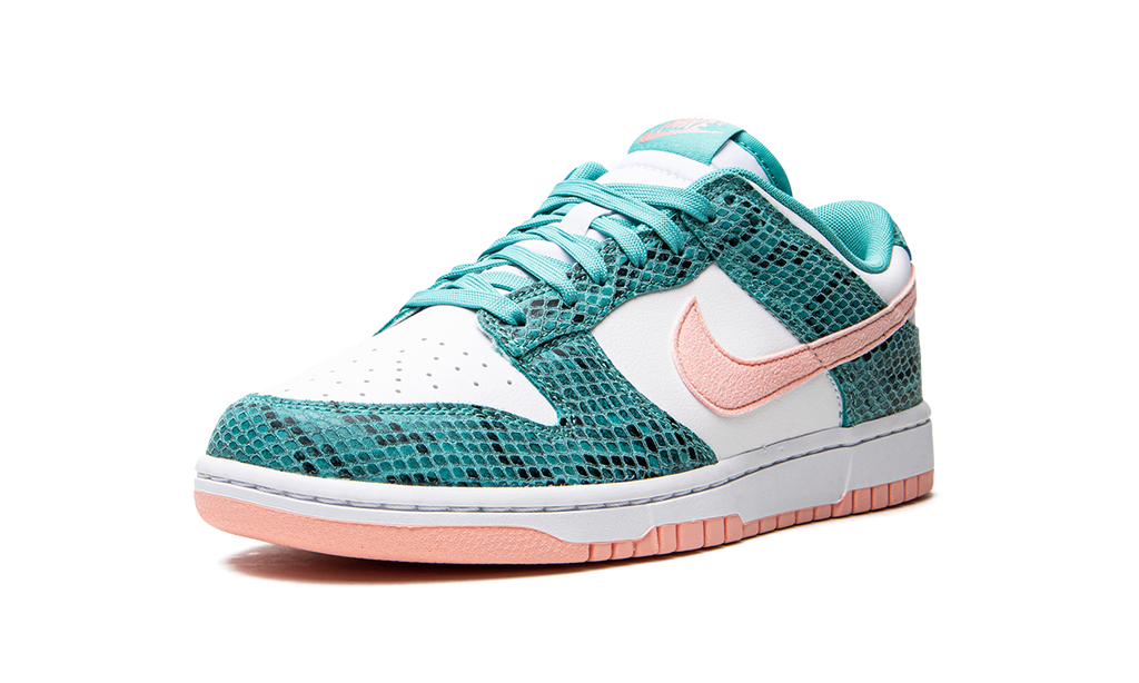 Dunk Low "Snakeskin Washed Teal Bleached Coral" DR8577 300