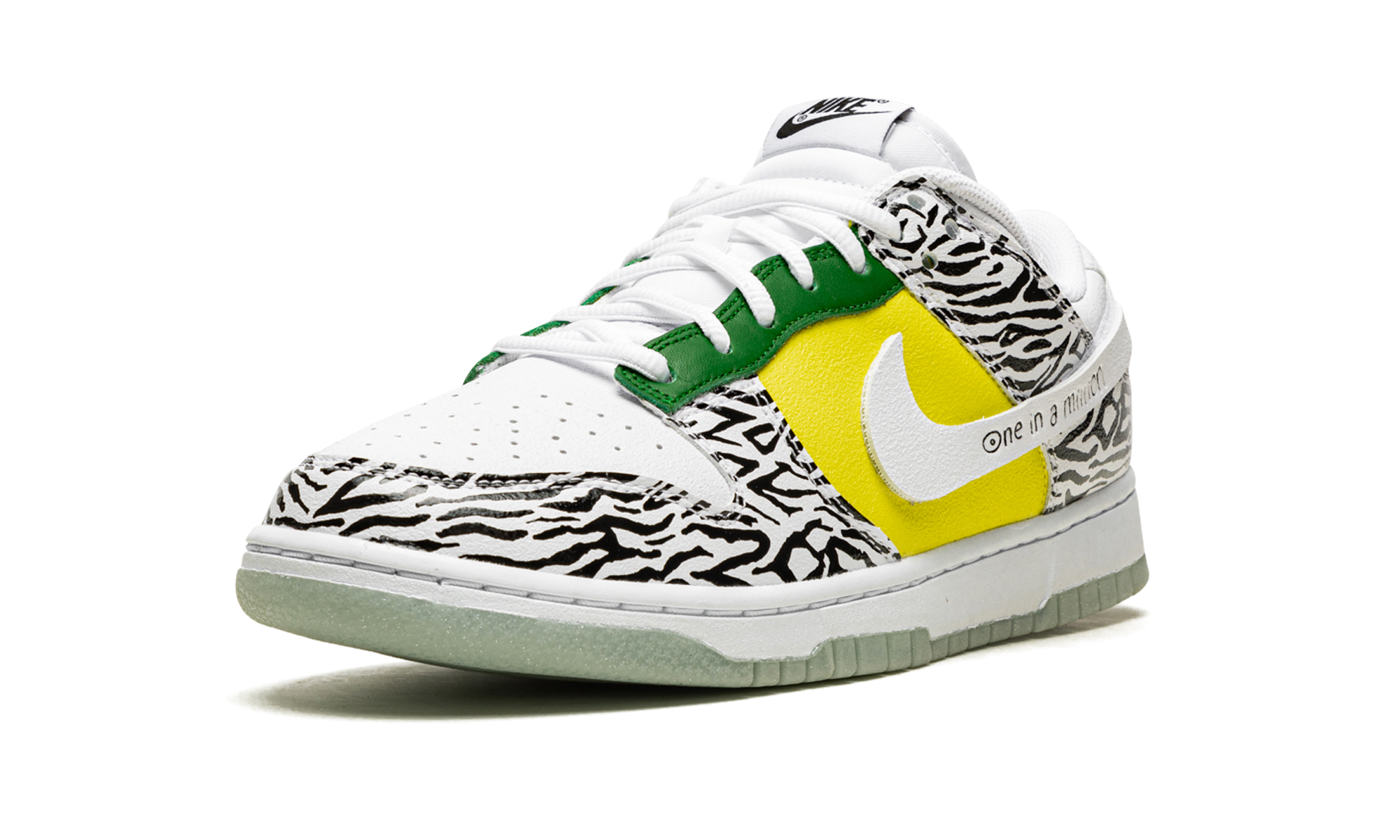 Dunk Low "Doernbecher 2022" DR7305 100