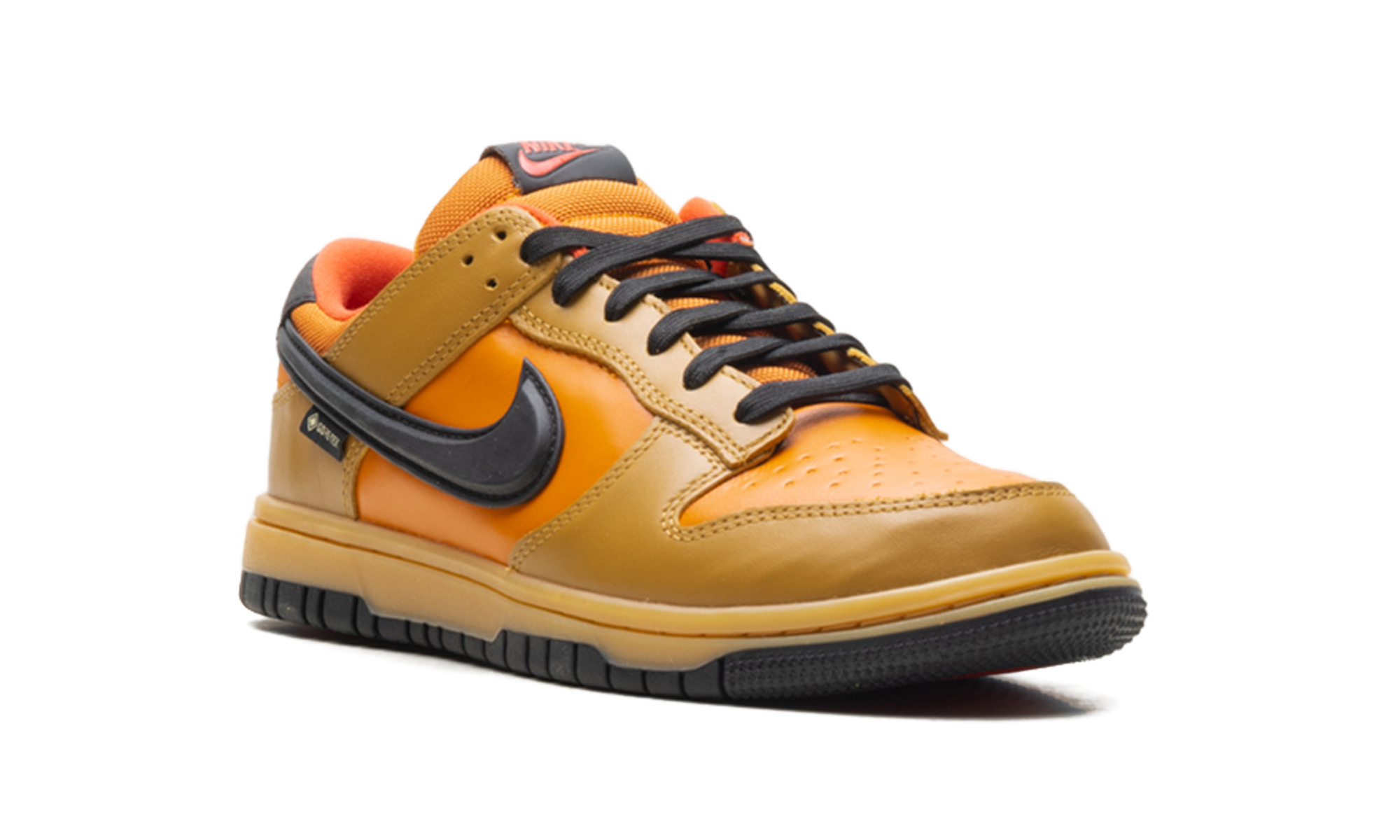 Dunk Low Gore-Tex "Wheat/Ceramic" HQ2053 700
