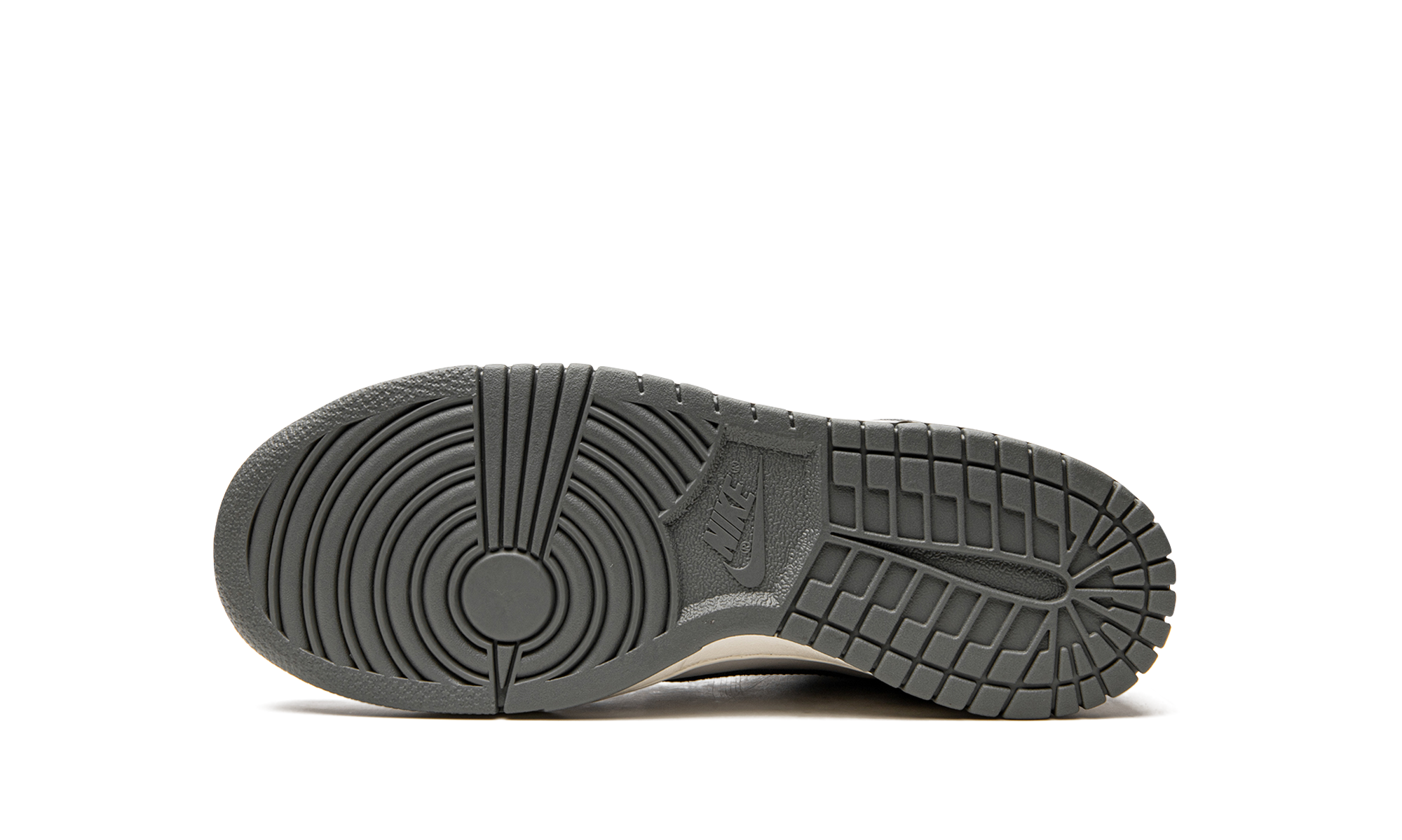 Dunk High SE (GS) "Grey/Sail" DM1028 001