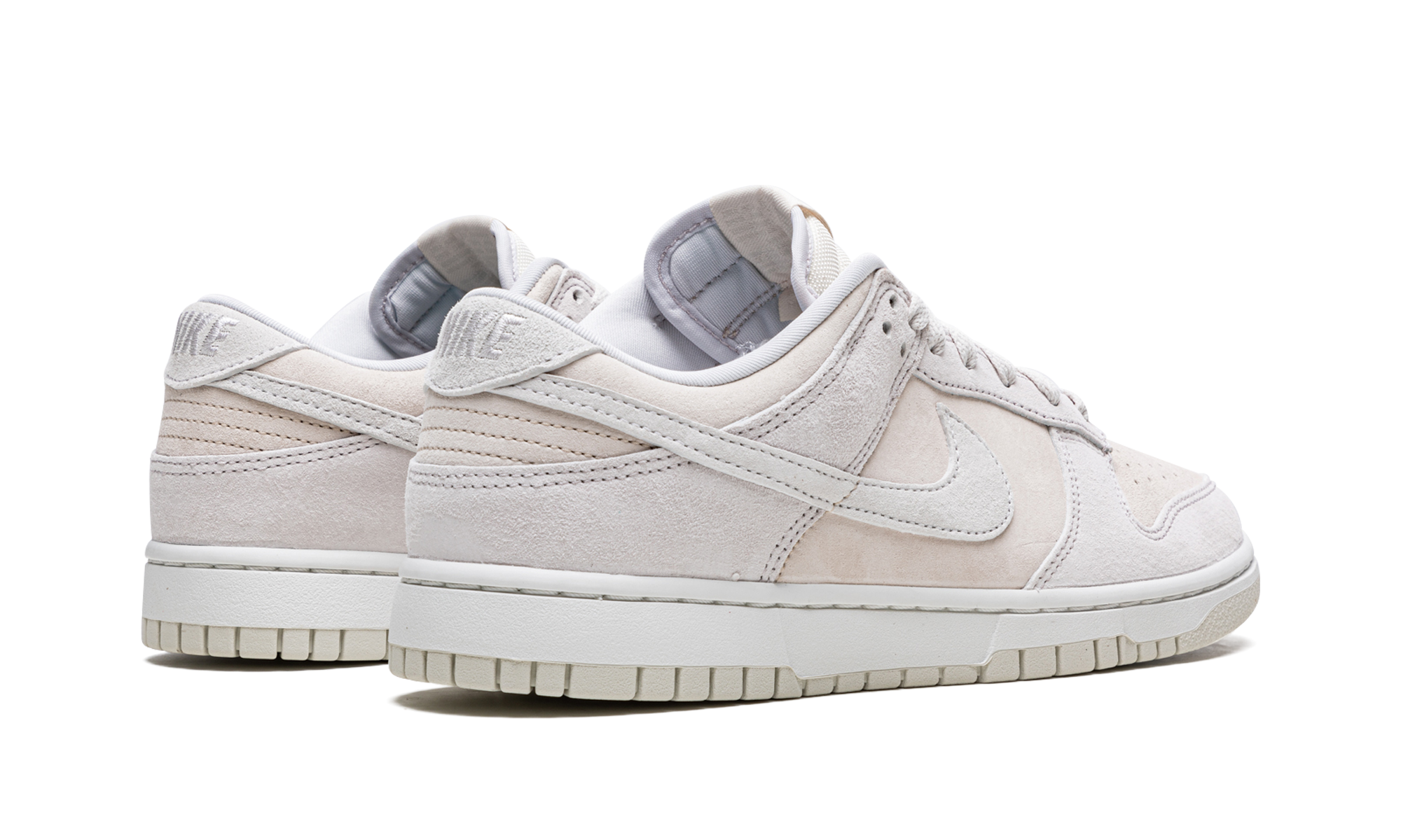 Dunk Low Retro PRM "Vast Grey" DD8338 001