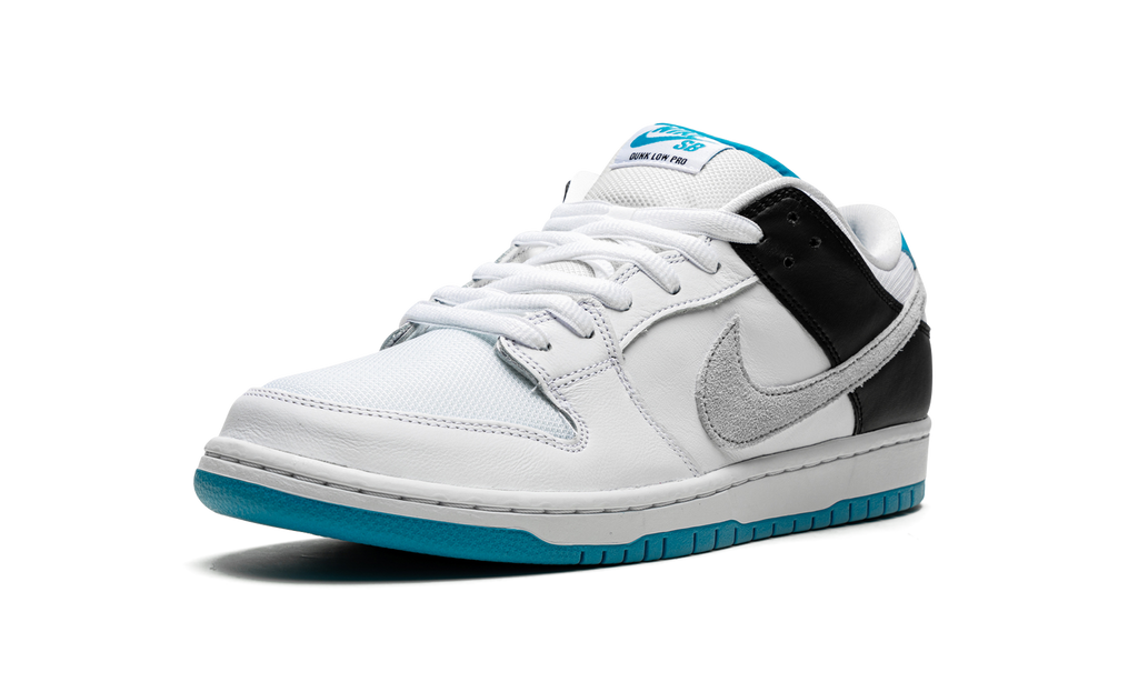 SB Dunk Low "Laser Blue" BQ6817 101