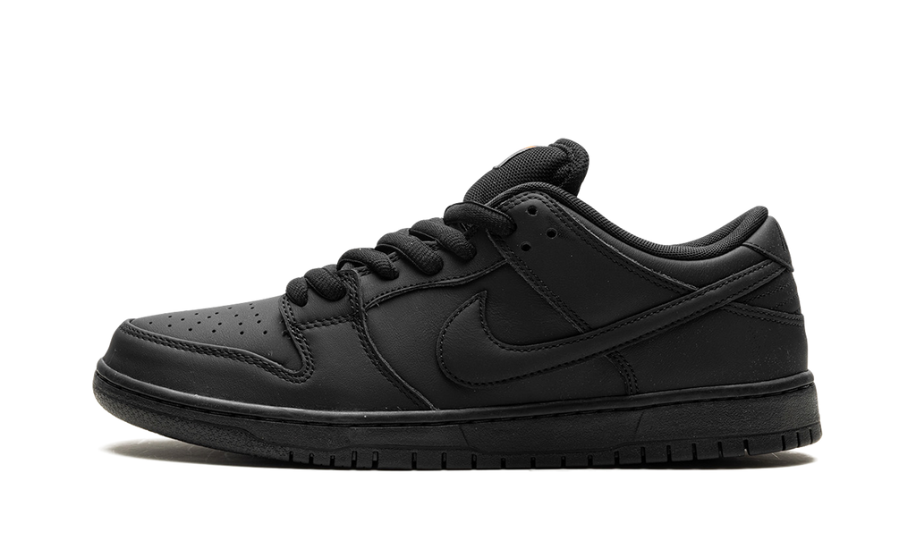 SB Dunk "Triple Black" FJ1674 001