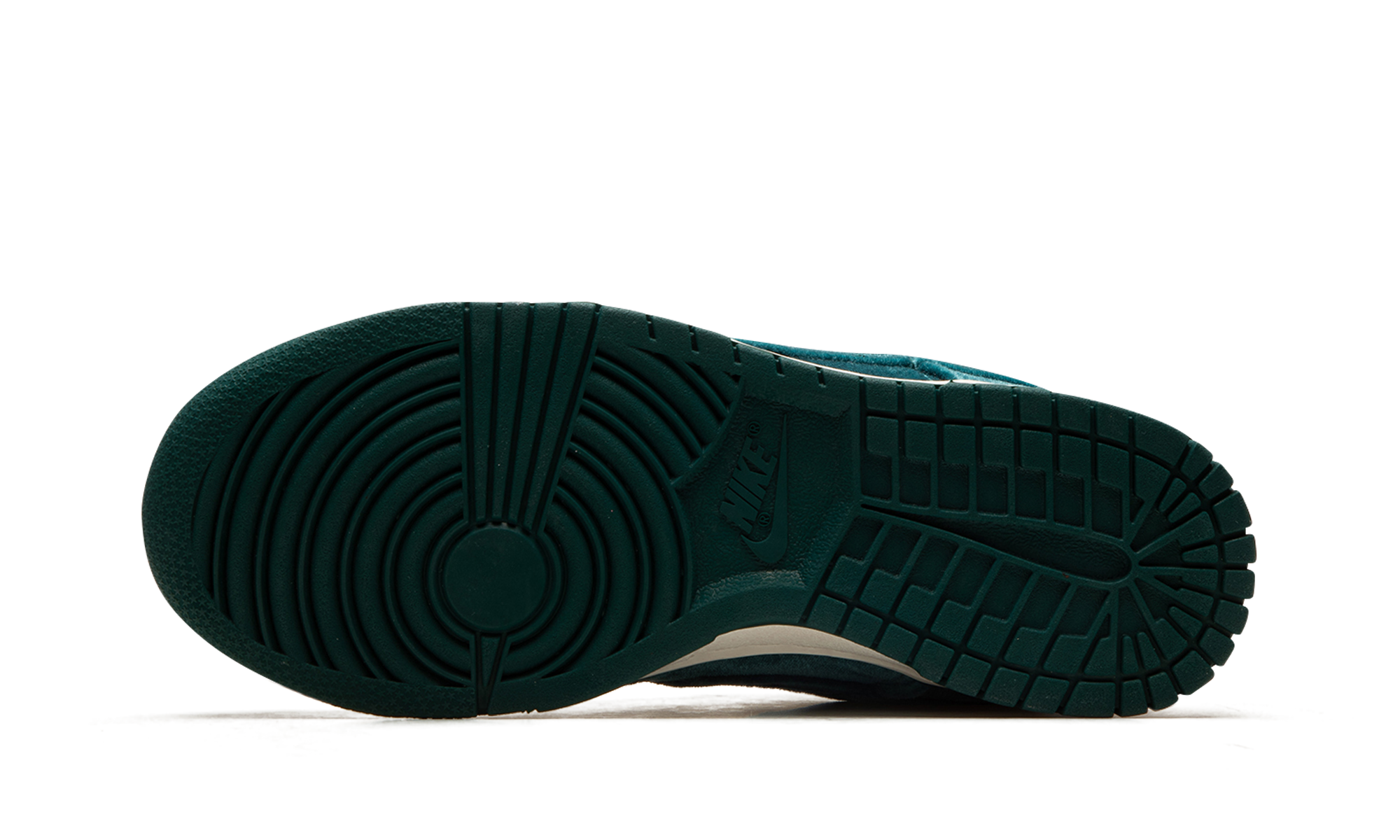 DUNK LO MNS WMNS "Green Velvet" DZ5224 300