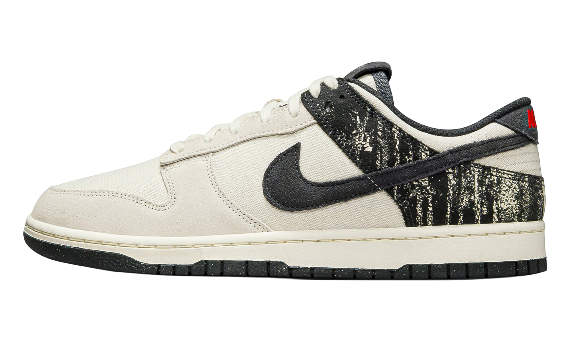 Dunk Low Retro SE "Pale Ivory Picante Red Dark Smoke Grey" IB7720 110