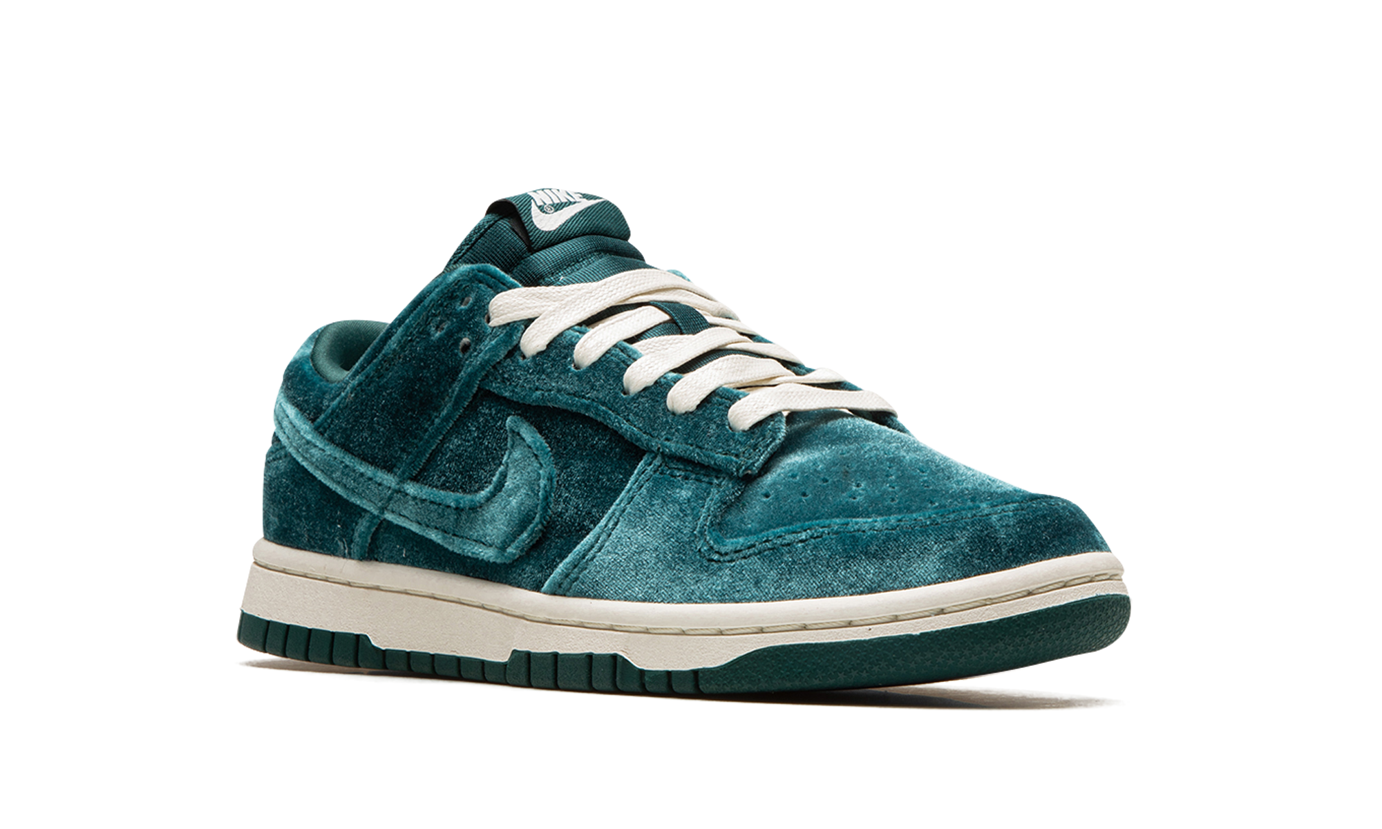 DUNK LO MNS WMNS "Green Velvet" DZ5224 300