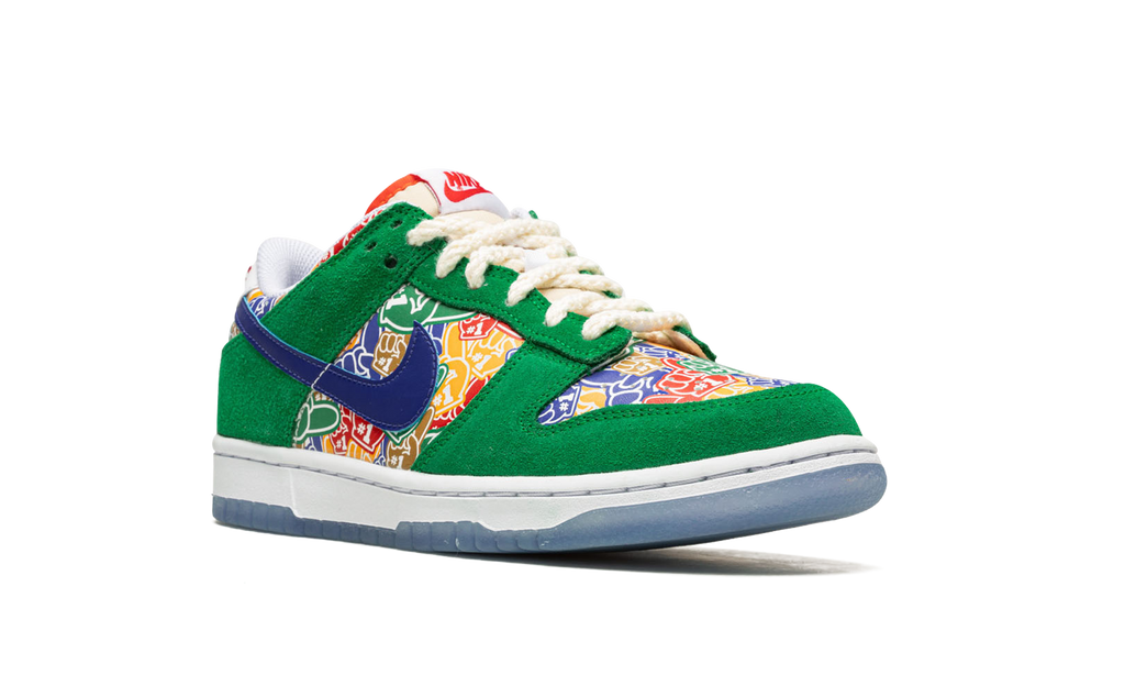 Dunk Low "Foam Finger GS" DZ5299 300